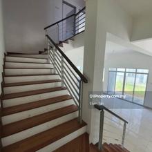 Semi-D house for Sale