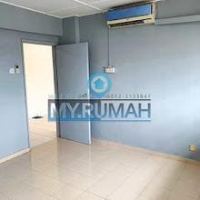 Apartment Taman Cahaya, Pandan Cahaya Top Floor Corner KL View.