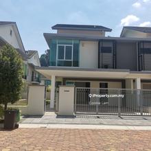 Semi-D house for Sale