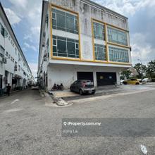 3 Storey Shoplot Corner Lot 