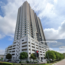 Freehold Services Apartment at The Raffels Suites Near Singapore