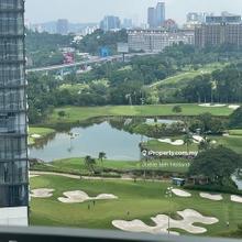 Luxury golf view living !!