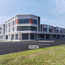 Brand New! Uptown Square 2 at Bandar Rimbayu Kota Kemuning 2sty Shop