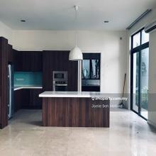 Semi-D house for Sale