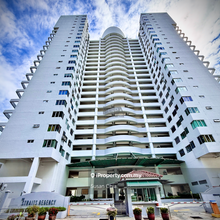 Straits Regency Condominium (Low Floor, Sea View) in Tanjung Bungah