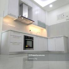Freehold renovated move in desa near klcc