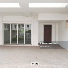2.5 Sty Superlink House Bandar Bukit Tinggi 2 near Butterfly Park 