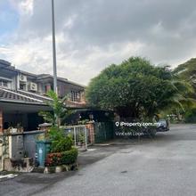 2.5 storey intermediate for sales.