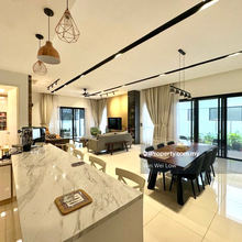 Cheria Semi-D (40x85) Tastefully Renovated and Fully Furnished 