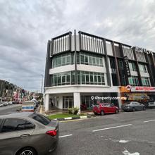 Sri Petaling 3 storey