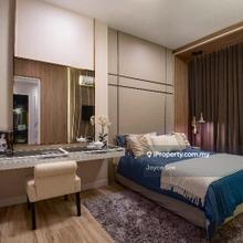 Special Price! PJ Damansara Freehold! Ready Move In! Free Maintenance!