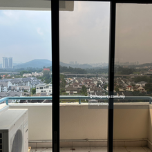 Prima 16  condo  breezy n quiet