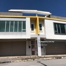 Side by Side 2 Storey Shop In Pusat Perniagaan Putra Sentosa