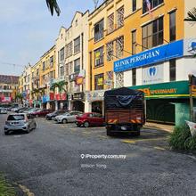 Taman desa,  taman danau desa, kl