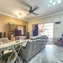 Wawasan Puchong double Storey ! 22 x 75 size ! gated and guarded !