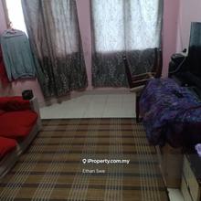 Walk distance to Selayang Hospital, peace and comfortable ownstay