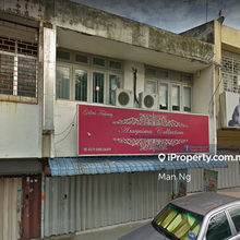 2 Storey Shop