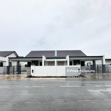 Brand New Single Storey House For Rent