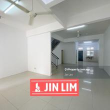 Good deal 3 storey terrace for sale, call now.
