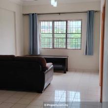 Kantan Court Apartment At Bukit Serdang Seri Kembangan For Sale!