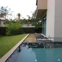 Nicely Furnished & Ready to Move Bungalow w Pool Rm15k @ Leisure Farm