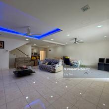 Lagenda Mas Well Maintained Upper Floor Duplex Townhouse For Sale 