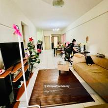 Price Nego, Spacious Unit, With Balcony, Low Floor, 2 car park