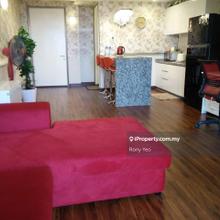 De Centrum Rsidences Fully Furnished Renovated Unit 768sqft For Sale!!