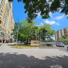 Kompleks Suria Kinrara Shop for Sale, 2 Storey Shop Facing Main Road