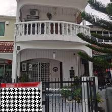 Taman Sri Gombak Fasa 9 Landed Terrace House Face Empty More Parking