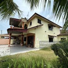 Corner Lot, 2 Terrace house at Semabok Jaya, 3186 sqft land
