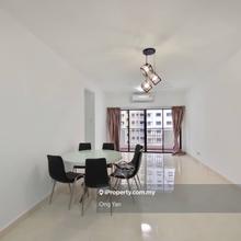 Near 1u and MRT station walking distance