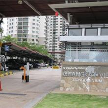 Ground Floor Unit with 4 Covered Carparks Changkat View, Below Market