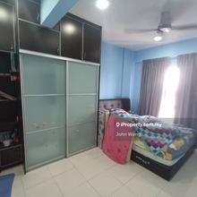 Fully Furnished 1 Petaling Residence For Sales
