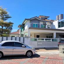 Botanic Jenaris 2 storey End Lot 45x70ft house for Rent Rm2.8k Only