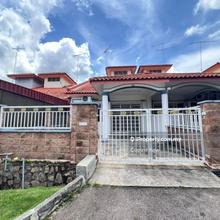 Taman Sejahtera single storey house for rent Kluang 