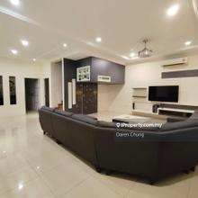 Uni garden Double storey corner unit For Rent