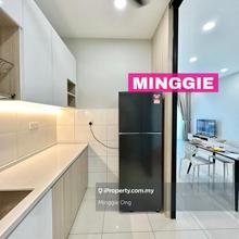 Well Maintained unit 2 Bedroom 2 Car Park