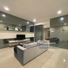 Modern and Spacious Unit with LRT Facilities ( link bridge 3min walk )