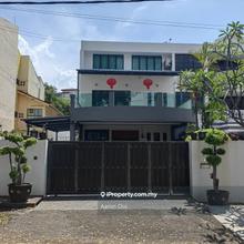 3 Sty Semi D Hs Taman Century Fully  Renovated 3993sq.ft