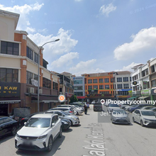 Corner 3 Storey Shop @ Bandar Puchong Jaya