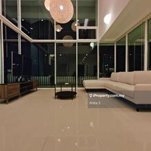 Fully Furnished High-Floor Semi-Corner Unit in Armanee Terrace 2