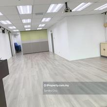 3 storey Shoplot, Good return 4.14% suitable for all investor business