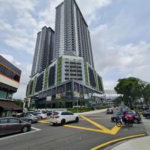 Rare Corner Unit 4r3b 2 Carparks at the Lowest Floor