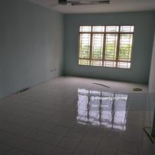 Pangsapuri Bayu Suria At Balakong For Rent!