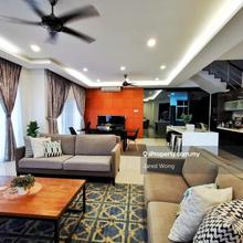 Semi-D house for Sale