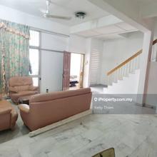 Permas Jaya 3 Kitchen Extened Terrace House Selling 560k 