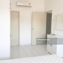 For Sale : Bukit Hatamas @ Vista Hatamas Partial Furnished Apartment