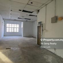 Shop-office for Rent