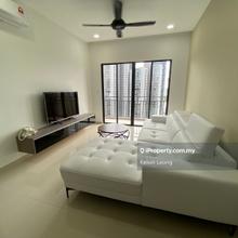 The Hamilton For Sell, Mid Flr, 3r2b2cp, P/F, Nr LRT, Well Keep   